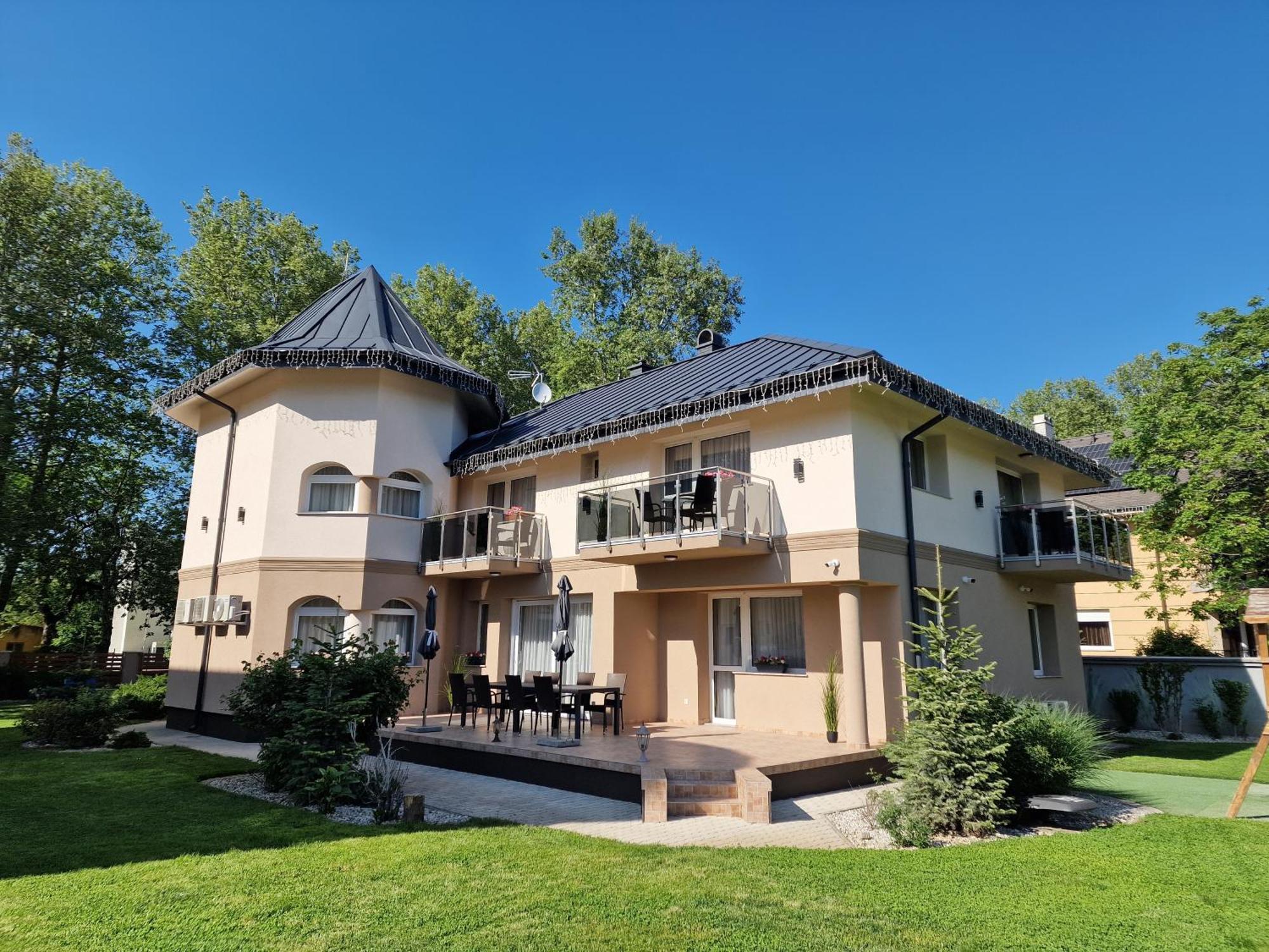 Villa Letícia Siófok Exterior foto